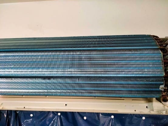 高雄冷氣清洗,高雄冷氣清洗推薦,冷氣清洗高雄,高雄窗型冷氣清洗