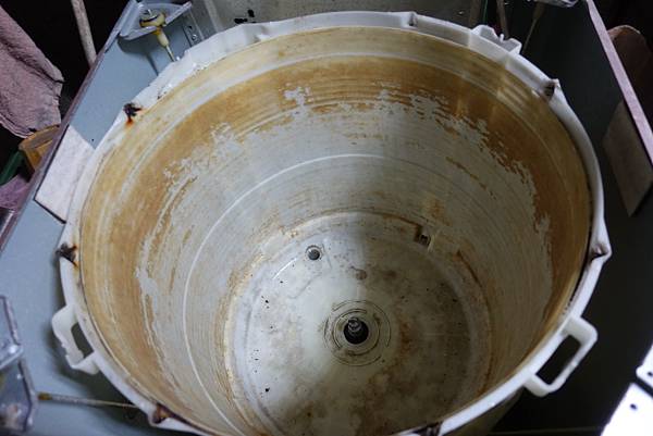 洗衣機清洗、洗衣機推薦洗洋洋,洗衣機清洗、洗衣機推薦洗洋洋,洗衣機清潔不到的地方長期未清洗細菌量是馬桶的530倍所以要定期洗洗衣機。