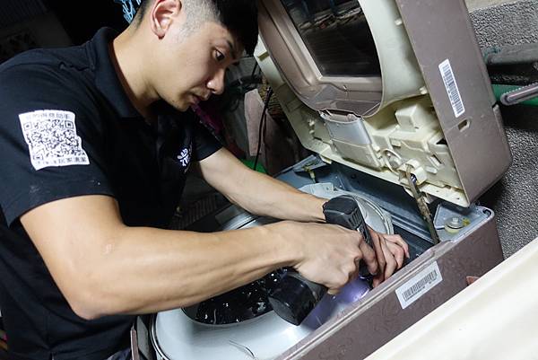 洗衣機清洗、洗衣機推薦洗洋洋,這個洗衣機清潔會有點吵