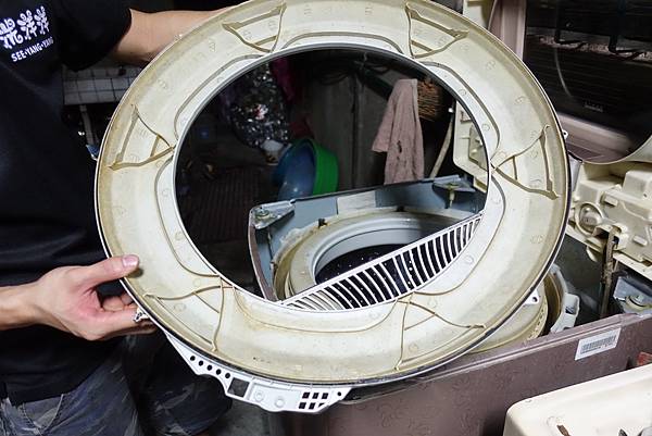 洗衣機清洗、洗衣機推薦洗洋洋,這個會有點吵